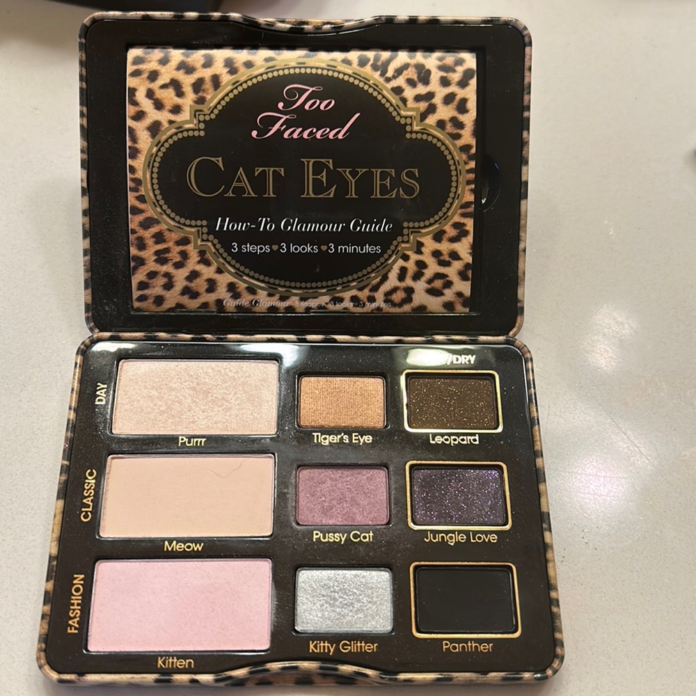 Cat eyes by too faced